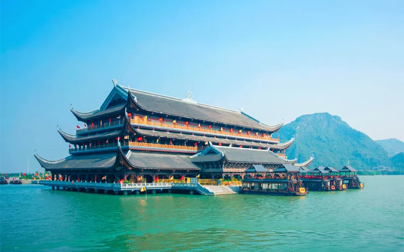 Chùa Tam Chúc - Hà Nam (Ảnh: Internet)