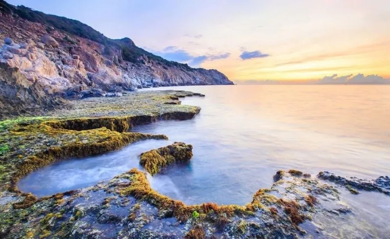 Hòn Đỏ Ninh Thuận (Nguồn: Internet)